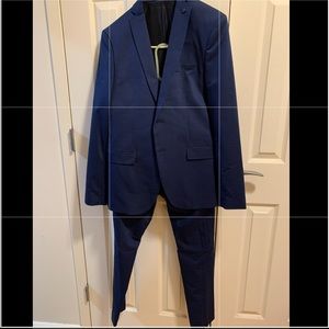 Preowned only worn once… Men 2 piece ZARA suit royal blue/navy blue